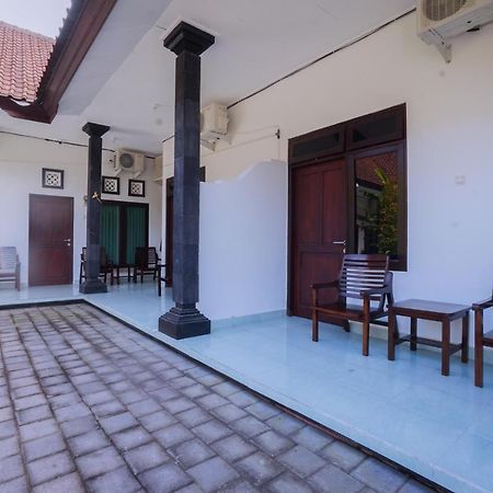Hotel Kos Bulan Bali Kuta Lombok Exterior foto