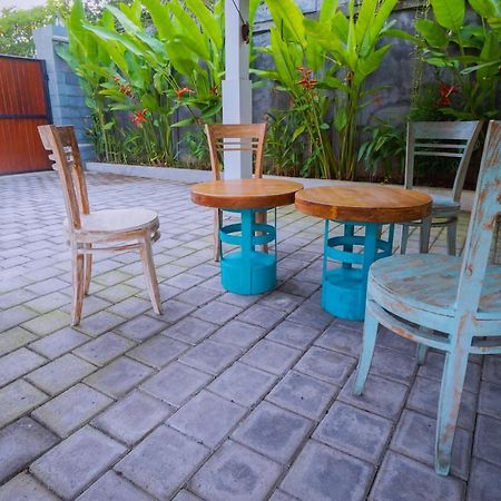 Hotel Kos Bulan Bali Kuta Lombok Exterior foto