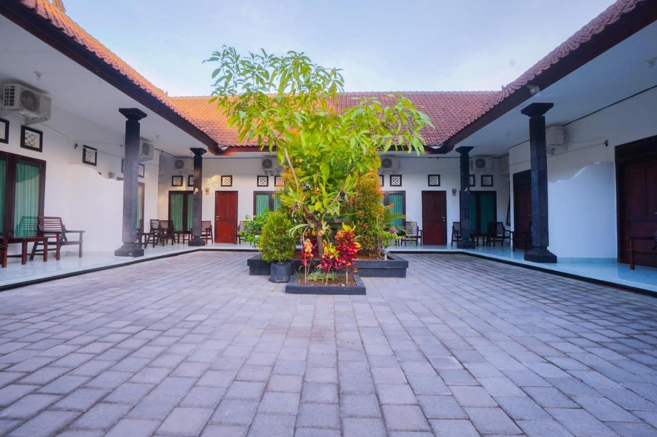 Hotel Kos Bulan Bali Kuta Lombok Exterior foto