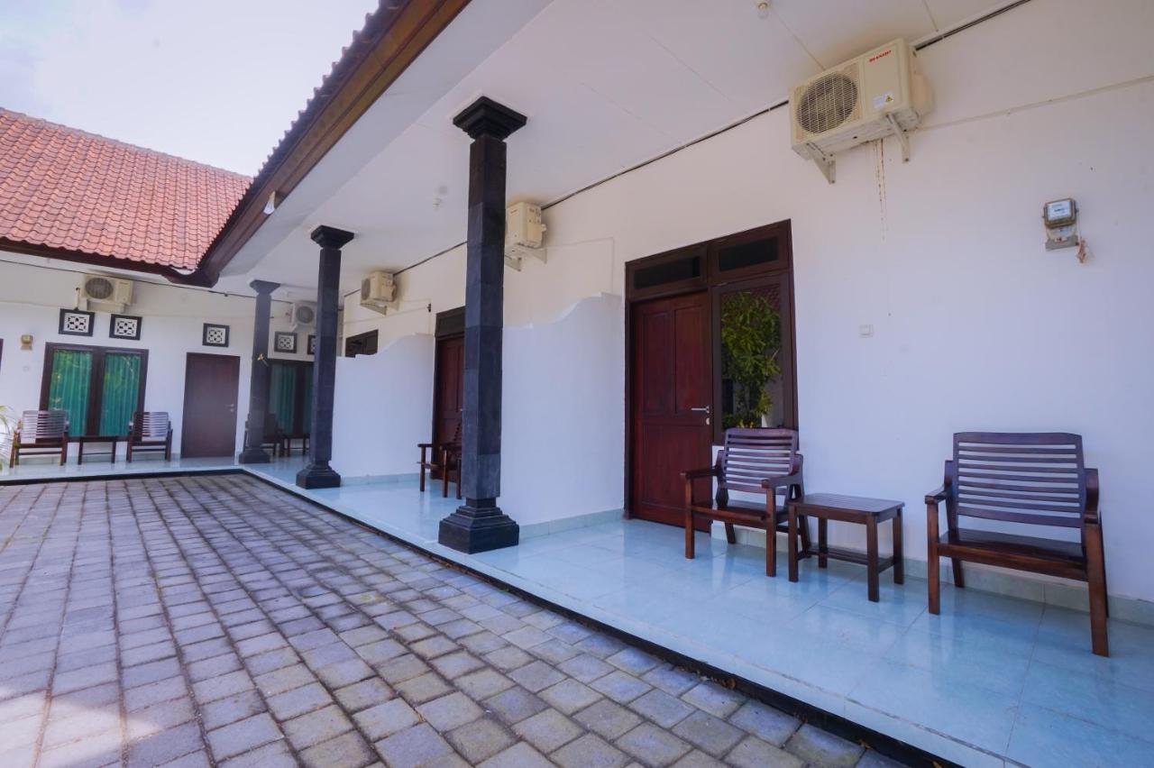 Hotel Kos Bulan Bali Kuta Lombok Exterior foto